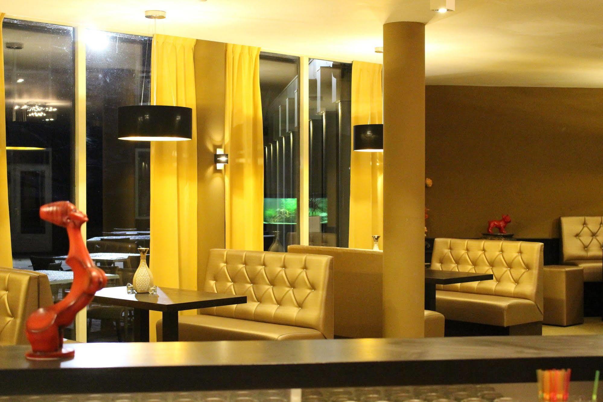 Hotel De Elderschans Aardenburg Εξωτερικό φωτογραφία